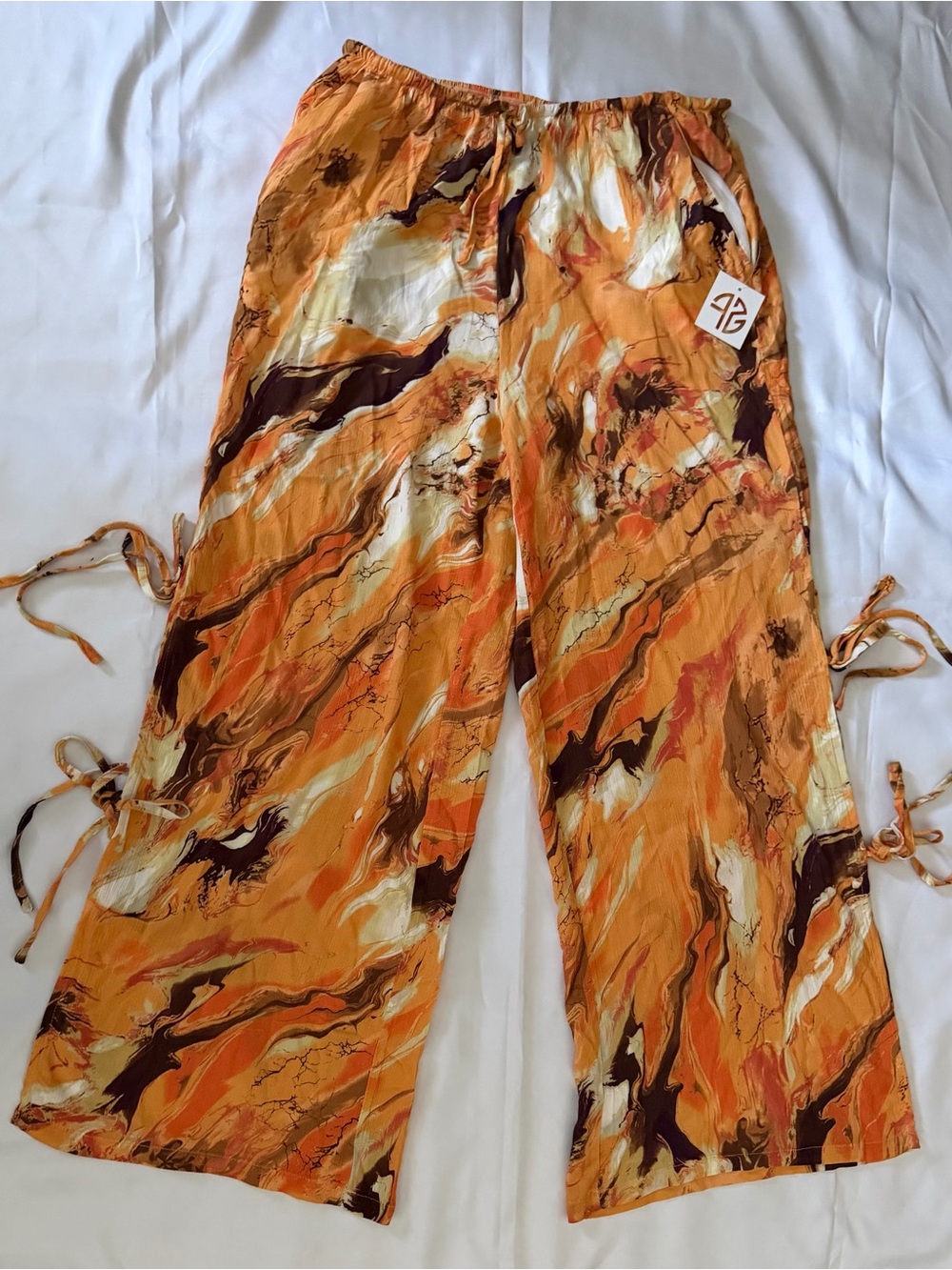 Wide Leg pants in Orange Marble Print